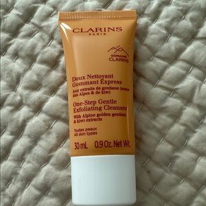 Clarins Mini Travel Size One-Step Gentle Exfoliating Cleanser 30mL